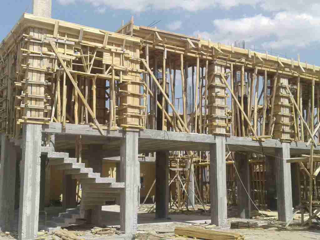 Yeşilova İnşaat Kalıpçısı